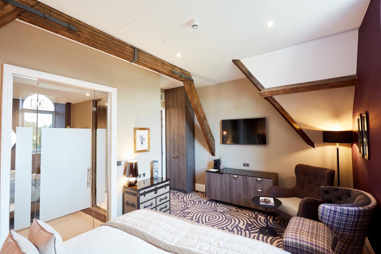 Oddfellows On The Park تشيدل المظهر الخارجي الصورة Suite at the Hotel de la Poste