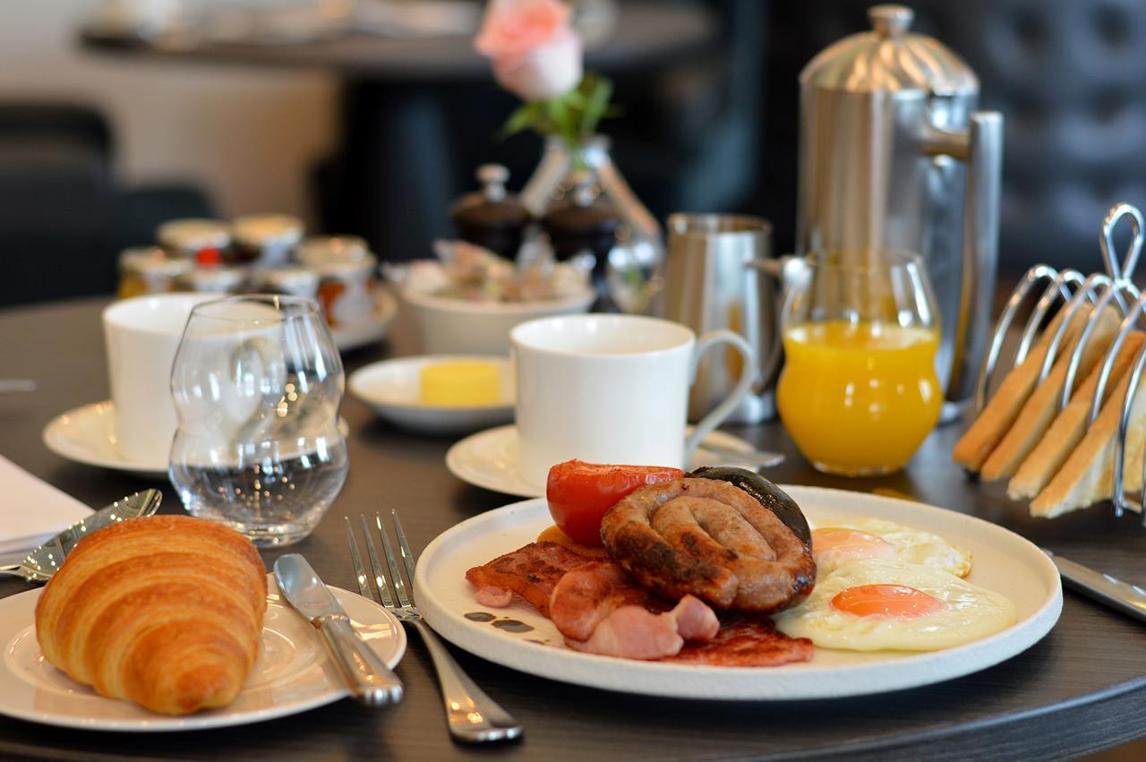 Oddfellows On The Park تشيدل المظهر الخارجي الصورة English breakfast