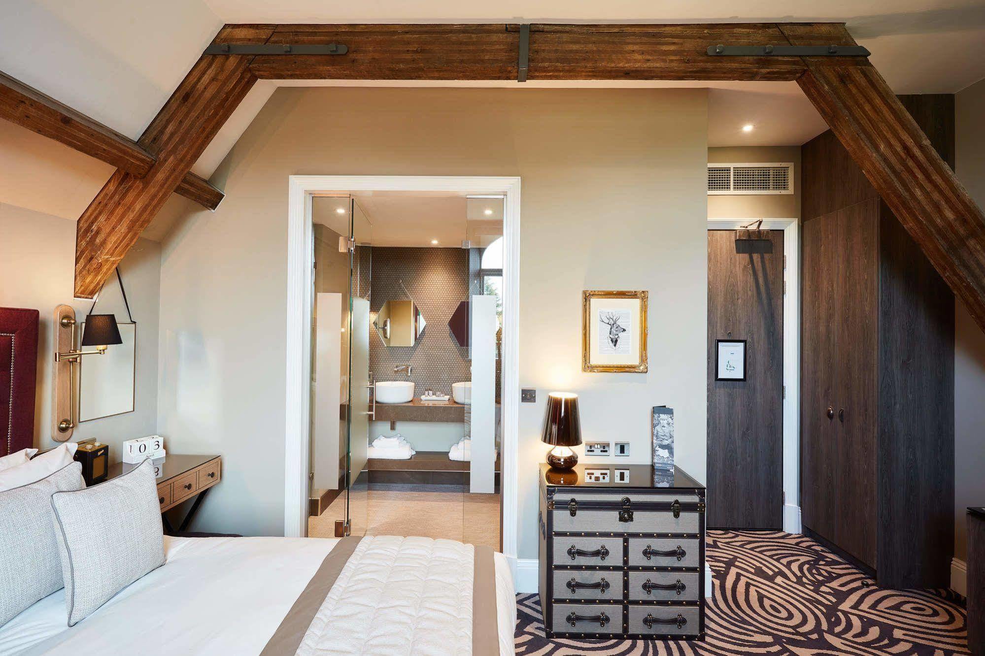 Oddfellows On The Park تشيدل المظهر الخارجي الصورة A room at the hotel
