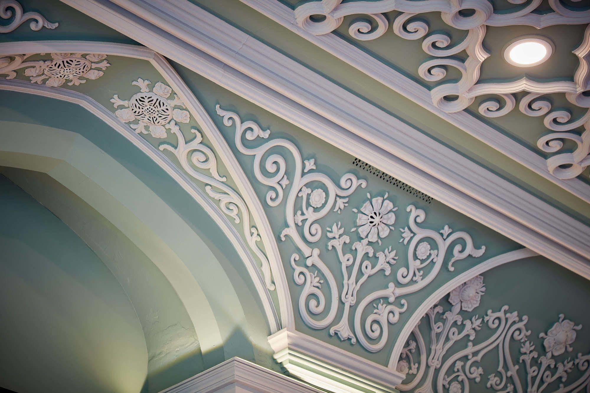 Oddfellows On The Park تشيدل المظهر الخارجي الصورة Detail of the ceiling