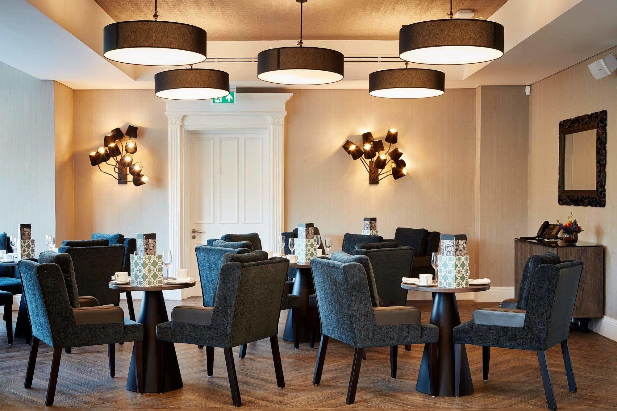 Oddfellows On The Park تشيدل المظهر الخارجي الصورة The restaurant at The Ivy Temple Row